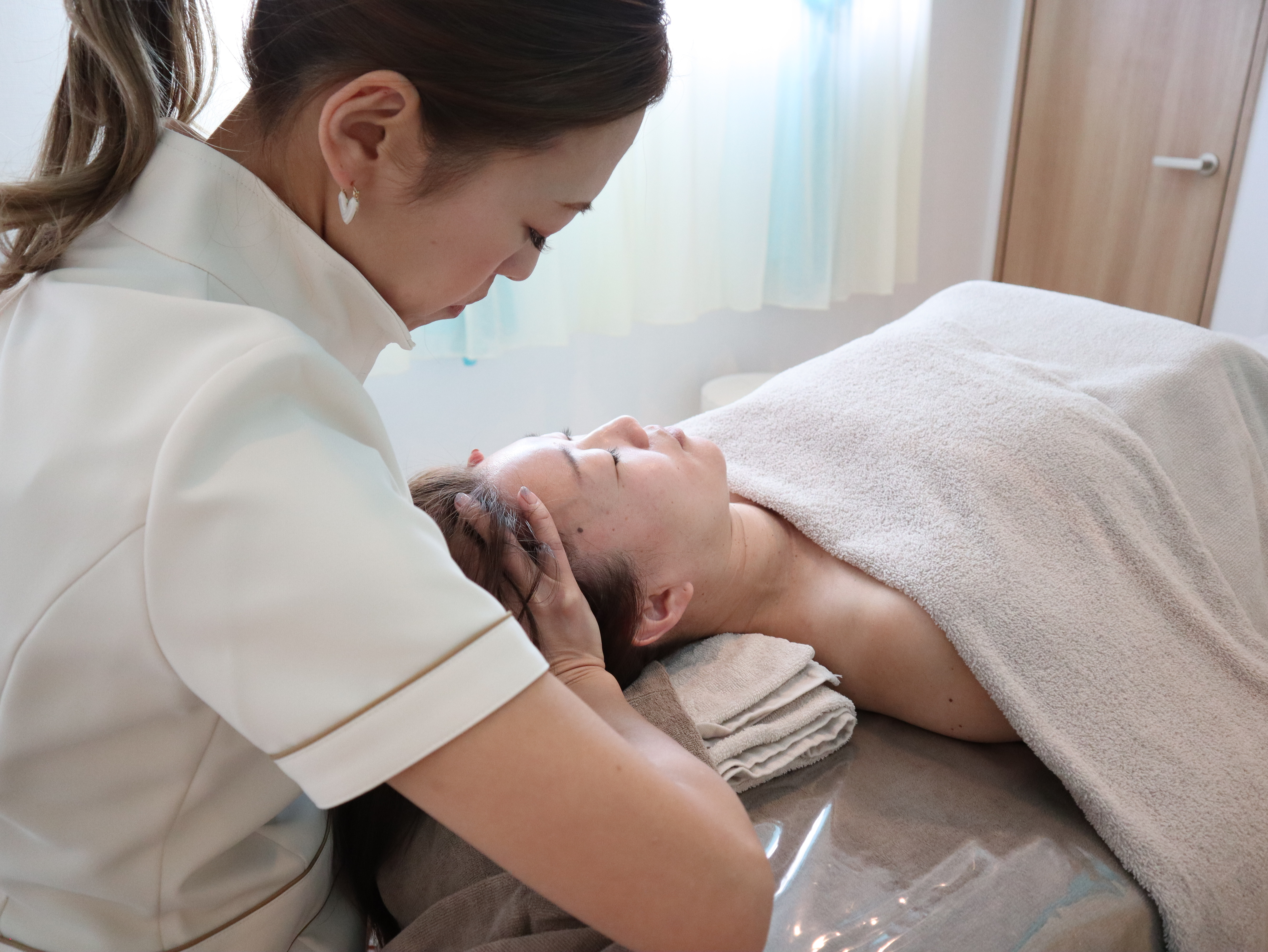 ヘッドスパ施術